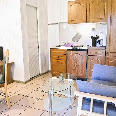 Holiday home Ferienhauser 10910